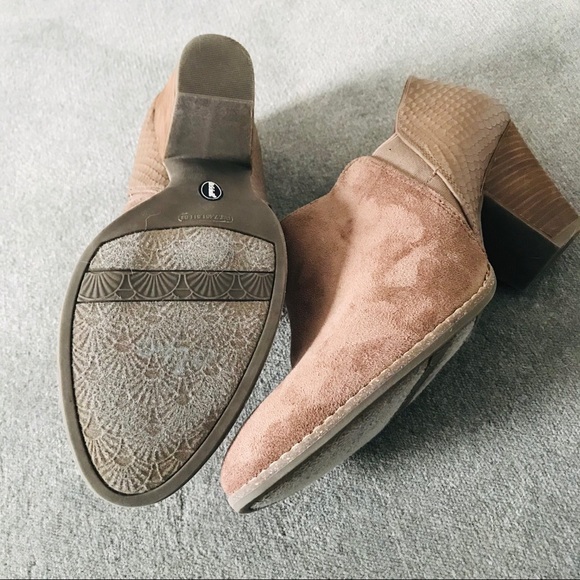 Dr Scholls Heeled Bootie - Picture 1 of 4